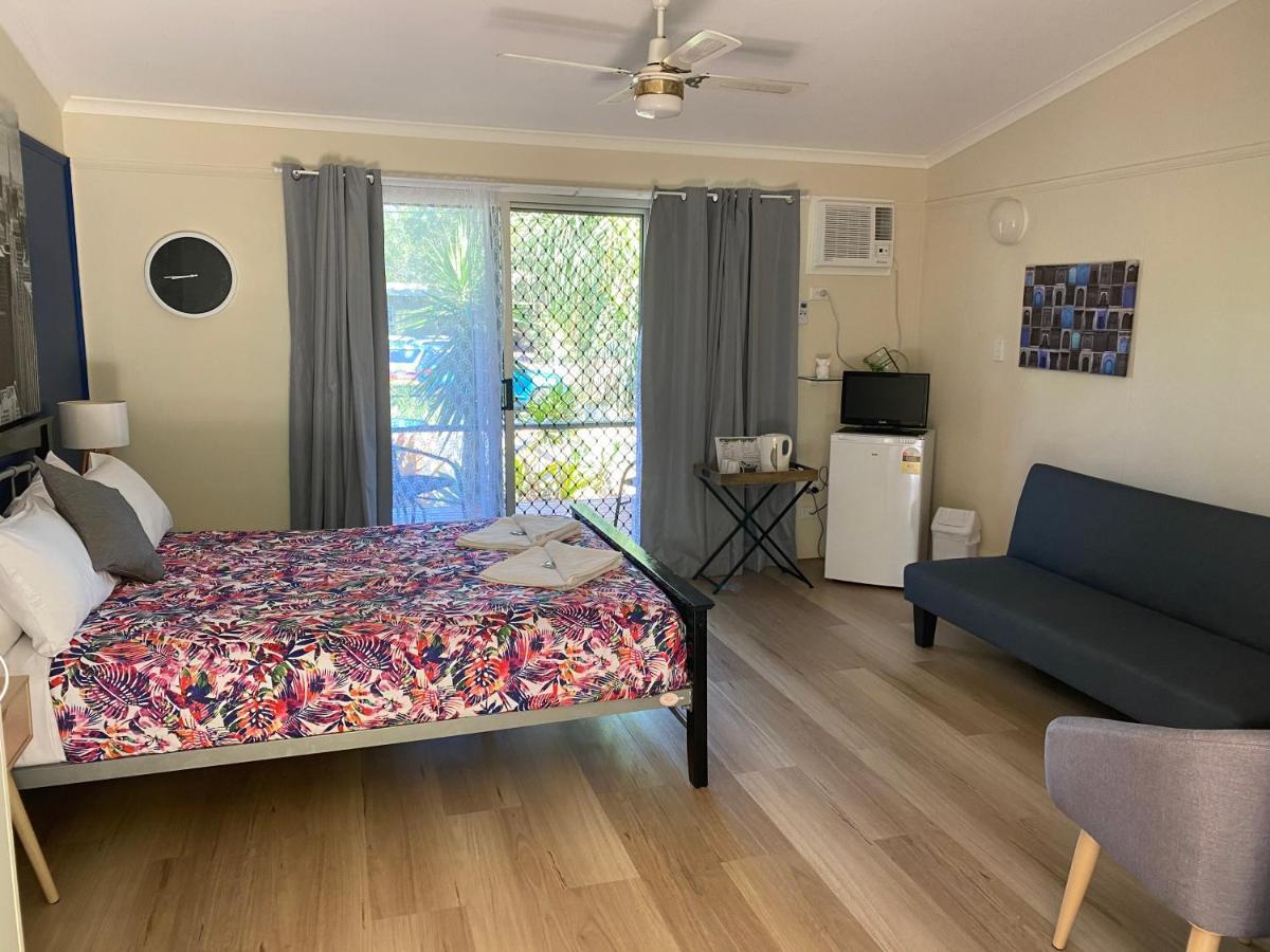 Colonial Village Resort Hervey Bay Exteriör bild