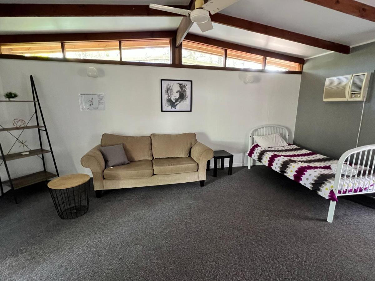 Colonial Village Resort Hervey Bay Exteriör bild