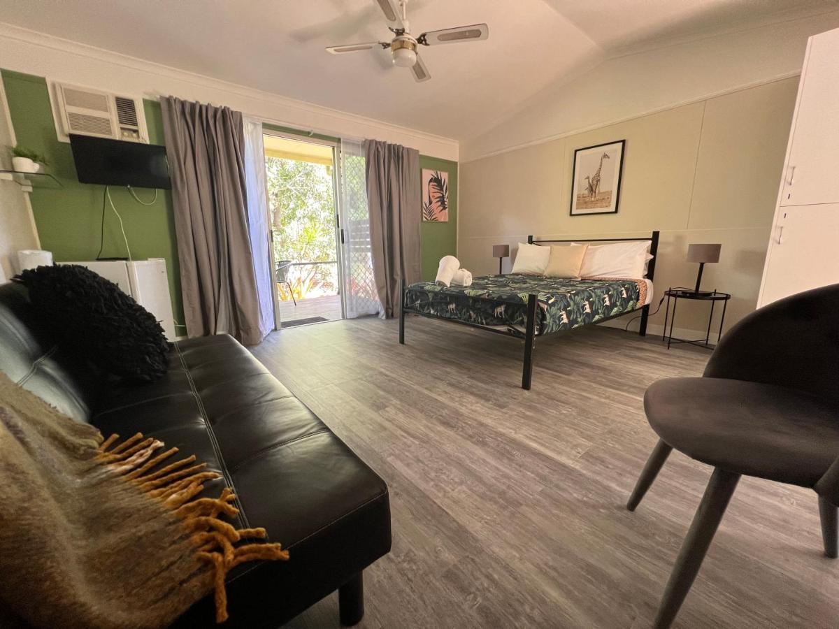 Colonial Village Resort Hervey Bay Exteriör bild