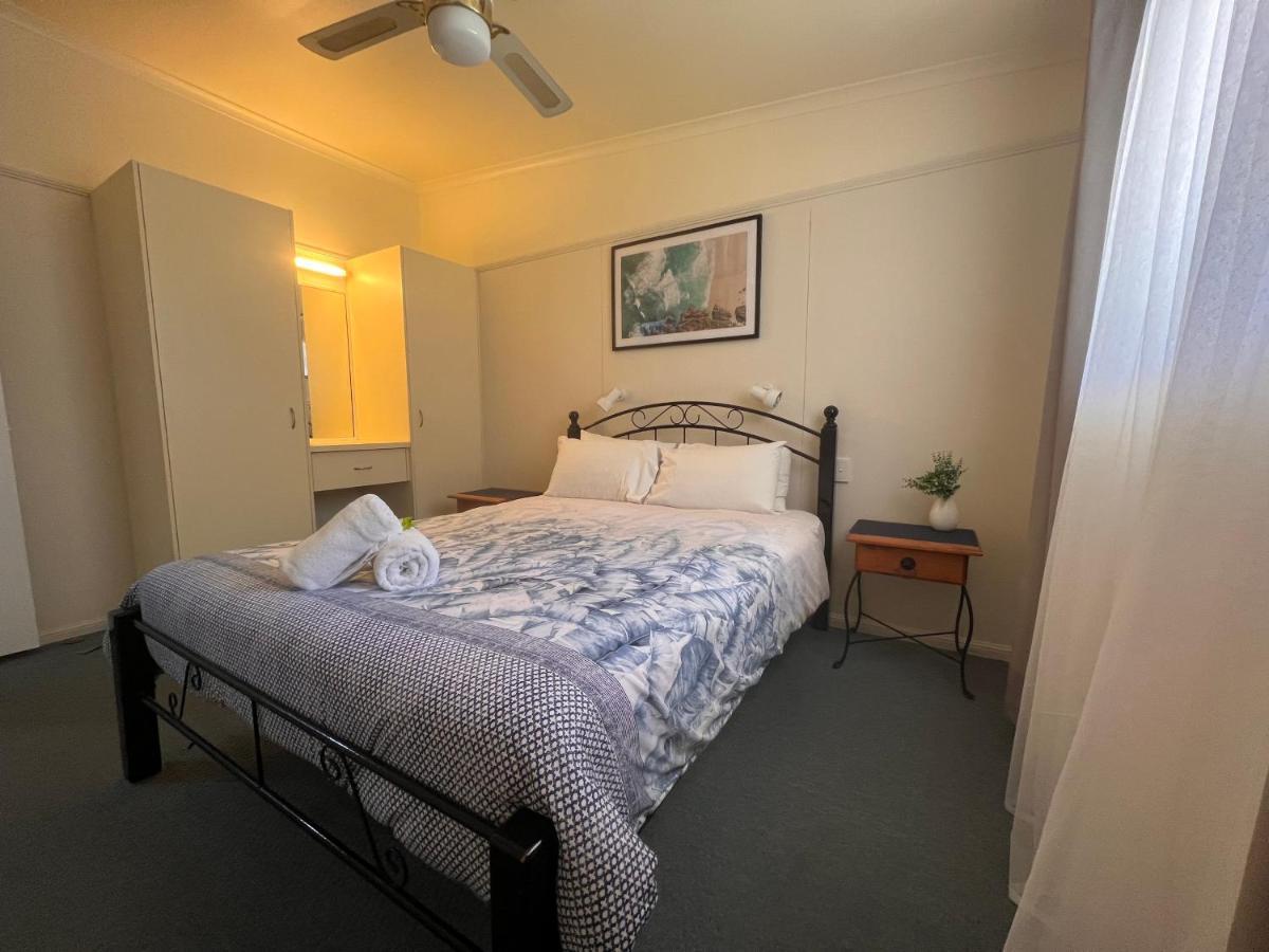 Colonial Village Resort Hervey Bay Exteriör bild